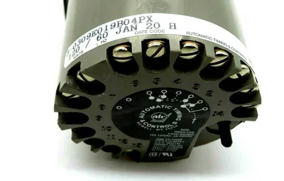 NEW AUTOMATIC TIMING CONTROLS 3-0309E019B04PX PUSHBUTTON TIMER