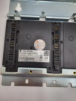 USED ALLEN-BRADLEY ALLEN BRADLEY 2094-PRS7 AXIS SLIM POWER RAIL