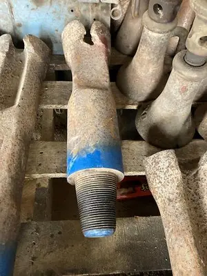 Used AFTERMARKET 5 ½” DIAMETER X 17” LENGTH CABLE TOOL DRILLING CHISEL BIT Drills Pennsylvania US | East West Machinery & Drilling #1417238
