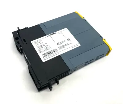 USED SIEMENS SIRIUS ADVANCED BASIC SAFETY RELAY UNIT W/ CONNECTOR TERM.