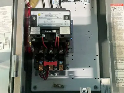 Used SQUARE D 8538SDA26V02CP51P51P52SX22Y74(8538SDASP2) Starters Ohio US | HGR 24 #1286744
