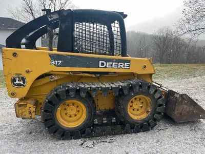 Used JOHN DEERE 317 Skid Steer Loaders Ohio US | Trustworthy Equipment #1403511