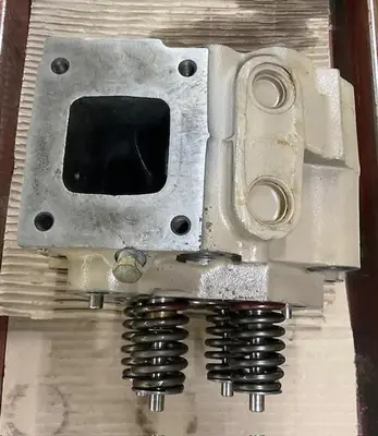 Cummins Cylinder Head PN 3641564RX