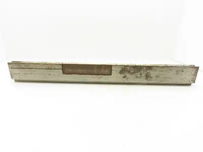 Press Brake Die 29-5/8" Long 90° V 1/2" Tang 1-7/16" W 2-3/4"H Offset