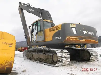Used 2010 VOLVO EC290CL Crawler Excavators New York US | Beck Equipment #1509275