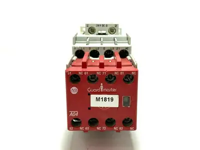 USED ALLEN-BRADLEY SAFETY CONTACTOR
