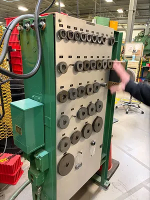 NIDEC MINSTER B1-32 Stamping Press | Global Machine Brokers, LLC (9)