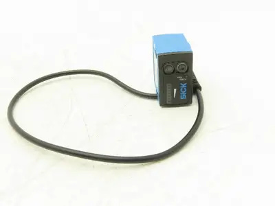 Sick RAY10-AB5CBL Photoelectric Retro-Reflective Sensor Male Connector M8 4 Pin