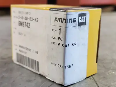 NEW CATERPILLAR 6N-8742