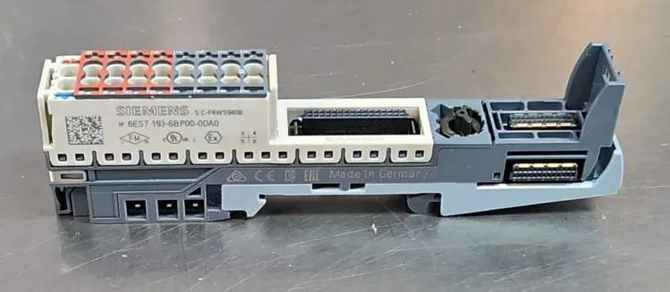Used Siemens 6ES7193-6BP00-0DA0 PLC Processors | Palmetto Automation #1153619
