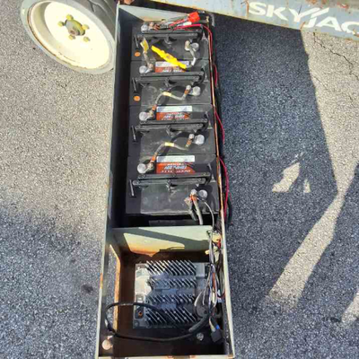 USED 2014 Skyjack SJ4632