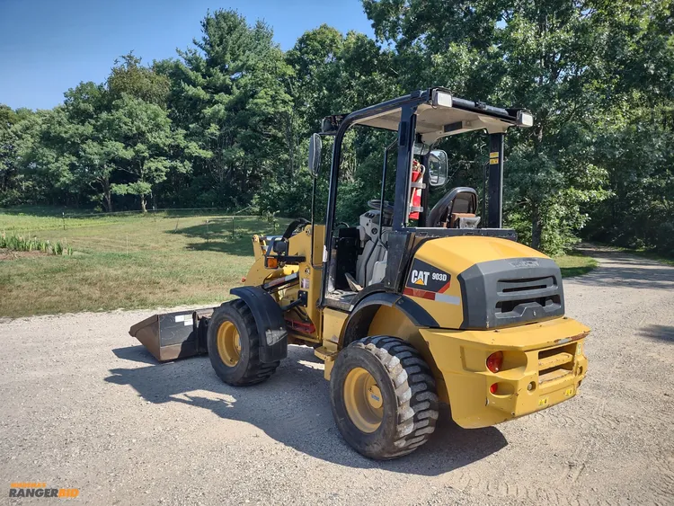 Used 2018 CAT 903D Wheel Loaders Michigan US | Miedema Asset Management Group #1468206