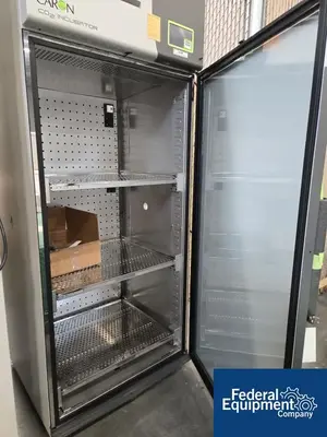 NEW Caron Caron 7401-33 Reach-In CO2 Incubator with Touchscreen Controller
