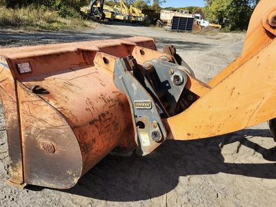 Used 2015 DOOSAN DL220-3 Wheel Loaders | Abele Tractor #1342916