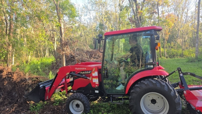 USED 2024 Mahindra 1640 HX