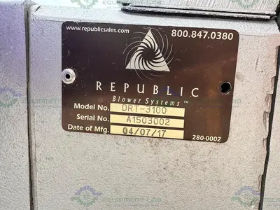 USED REPUBLIC DRT-3100 DRY-RUNNING ROTARY VANE VACUUM PUMP W/ EUROVAC 5.5 KW MOTOR