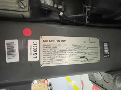 2000 CINCINNATI ROBOSHOT 110R-48G Injection Molding Horizontal/Vertical | Machinery Network (8)