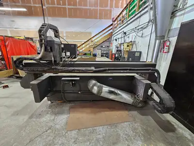 USED 2005 MULTICAM 3000 SERIES
