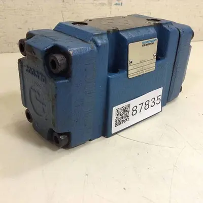 USED BOSCH 0 811 404 775