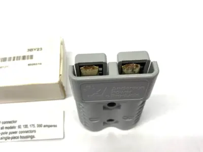 USED ANDERSON POWER PRODUCTS 2-POLE POWER CONNECTOR 175A