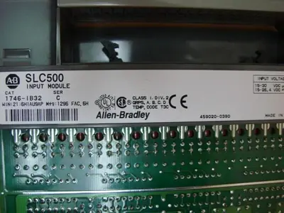 USED ALLEN BRADLEY 1746-IB32 SER C