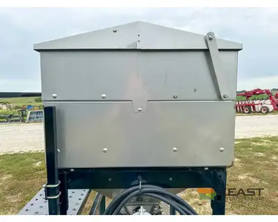 Used HINIKER _UNKNOWN_ Seeders Iowa US | Keast Enterprises #1360310