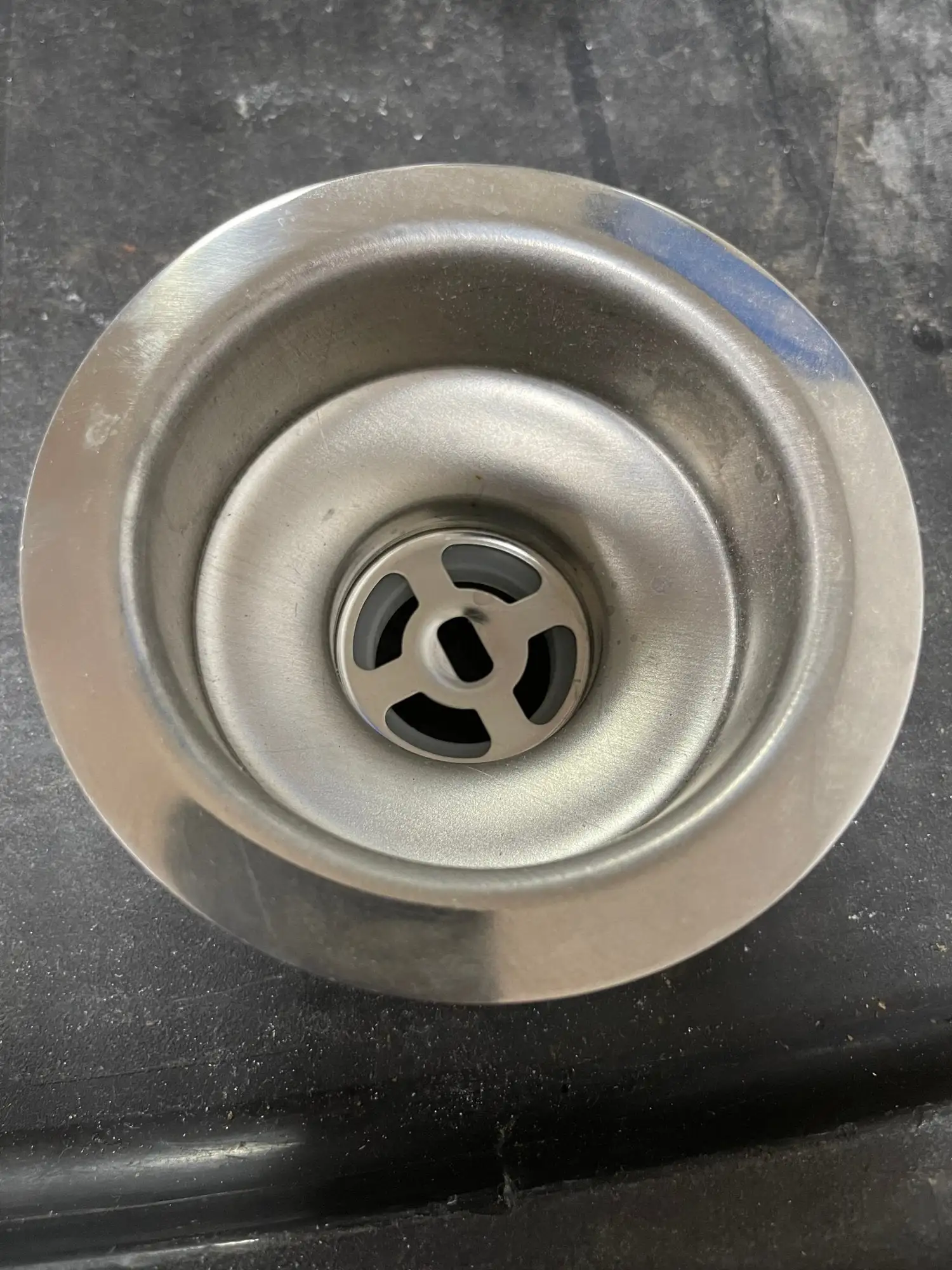 New | in-Stock Advance Tabco New ADVANCE TABCO Sink Drain: 4 1/2 without Strainer K-6 Sinks Illinois US | Falcon Restaurant Supply #1376170