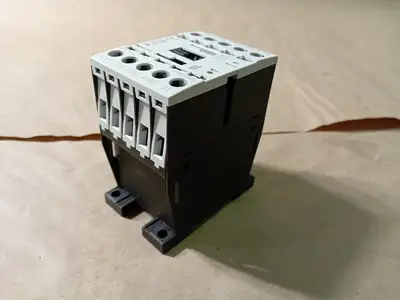 NEW EATON XTRE10B22A