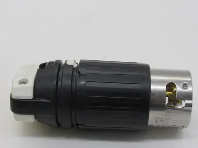 NEW HUBBEL CS-8365C PLUG CS8365C