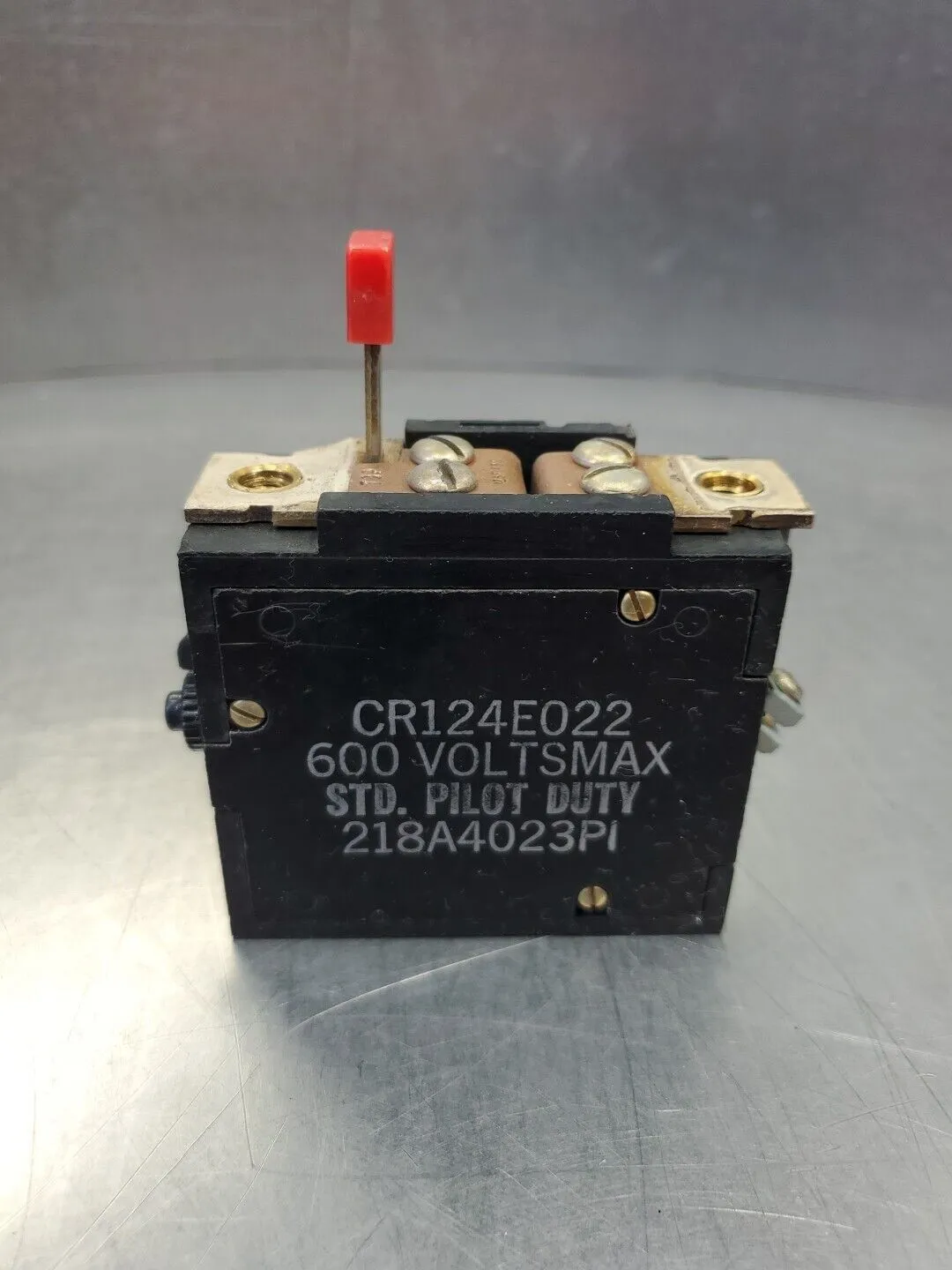 Allen Bradley CR124E022 600V STD PILOT DUTY RELAY. 4E-25