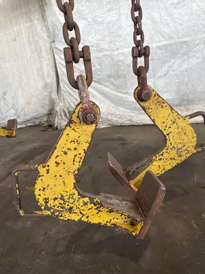 20,000 LB X 10' BRADLEY SPREADER BAR. STOCK # 0450025.