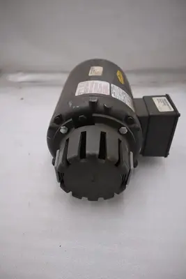 New Baldor IDNM3534 Inverter Duty AC Motor .33HP 1725RPM 3PH 60Hz STOCK H1573