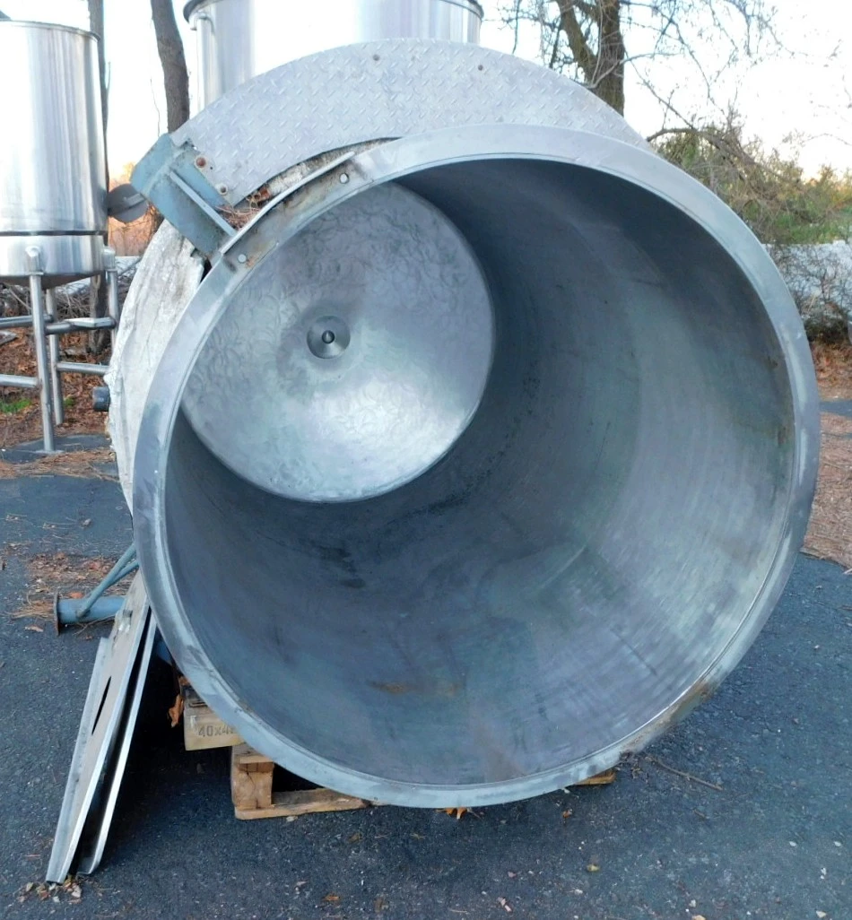 USED 600 GALLON JACKETED TANK 600 GALLON
