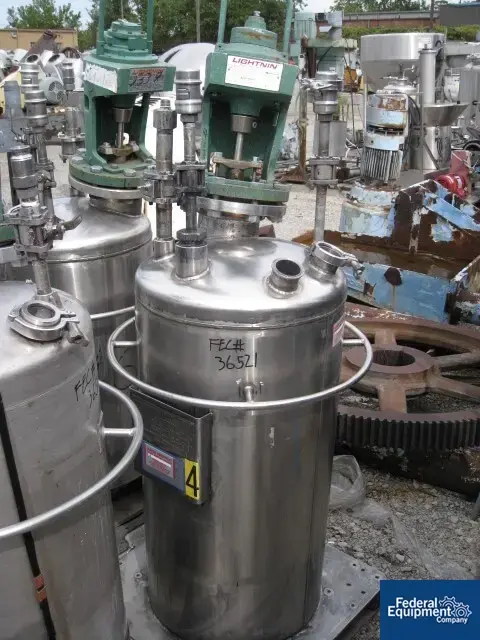 Used Lipton 33 GAL LIPTON RECEIVER, S/S, 110# Stainless Steel Tanks Ohio US | Federal Equipment Company #125463