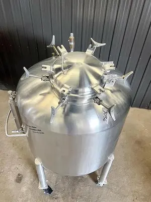 Used 300 Gallon Tank (Vessel), 316 Stainless Steel