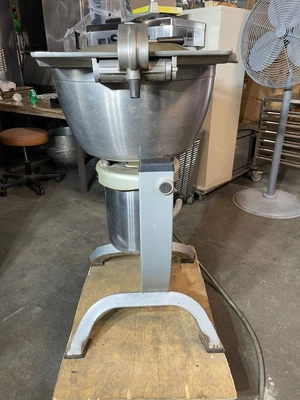 USED Hobart HCM450