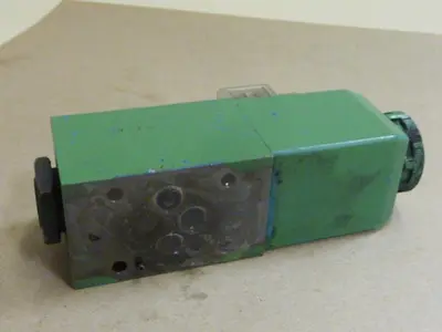 USED VICKERS DG4V32AMUHL760