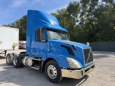 Used 2013 VOLVO VNL Conventional trucks Indiana US | Miedema Asset Management Group #1414619