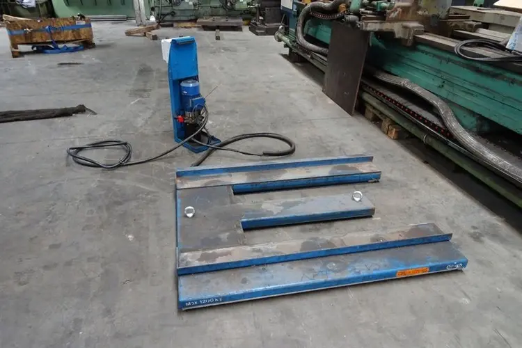 Used HYMO SCISSORLIFT 1 TON Blowers BE | Apt International N.V #362725