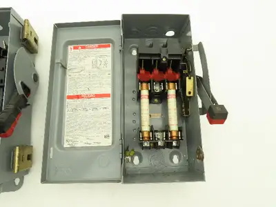 Square D H361 Safety Disconnect Switch Fusible 30A 3PH Series E1 Mixed Lot of 2