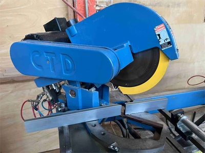 Used CTD DM200R Miter Saws California US | MachineryMax #1319629