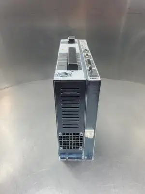 USED Allen Bradley 2098-DSD-030-SE