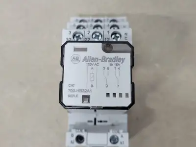 Used ALLEN-BRADLEY 700-HB32A1 Misc Electrical & Power Parts British Columbia CA | Lenmark #248197