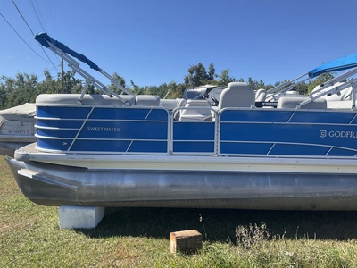 Used 2022 GODFREY SWEETWATER Boats (Misc) Michigan US | Miedema Asset Management Group #1474489