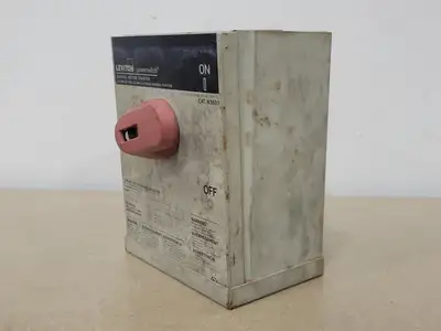 USED LEVITON N3603
