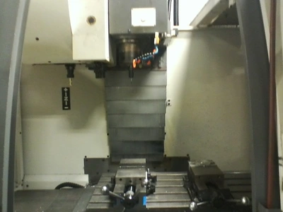 USED 2003 SUPERMAX YCM