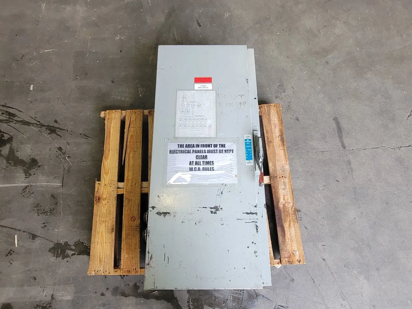USED COMMANDER 1HD6022N