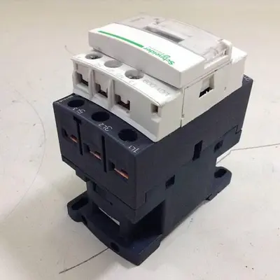 USED TELEMECANIQUE LC1D09