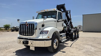New | in-Stock 2026 INTERNATIONAL HX Conventional trucks Texas US | Roll Off Truck World #1491826