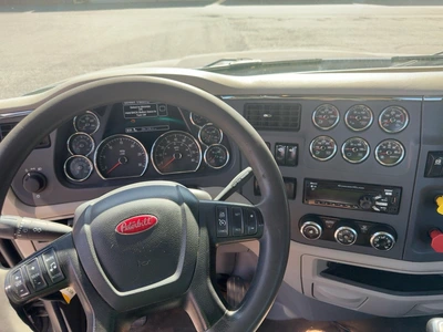 Used 2018 PETERBILT 567 Tractors & Trailers Illinois US | Revelation Machinery #902415